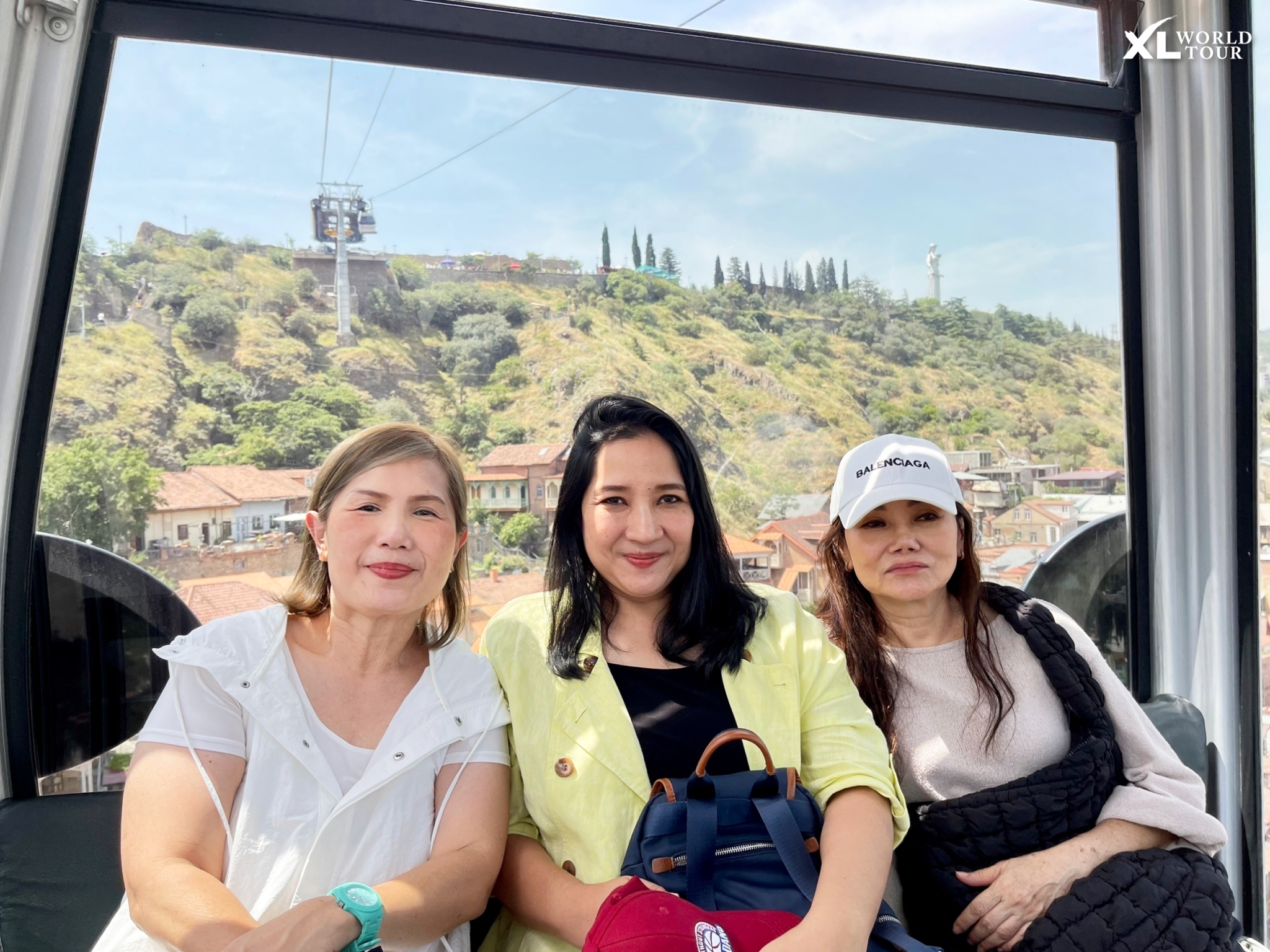 356900669_599946115561808_3253609073667497083_n