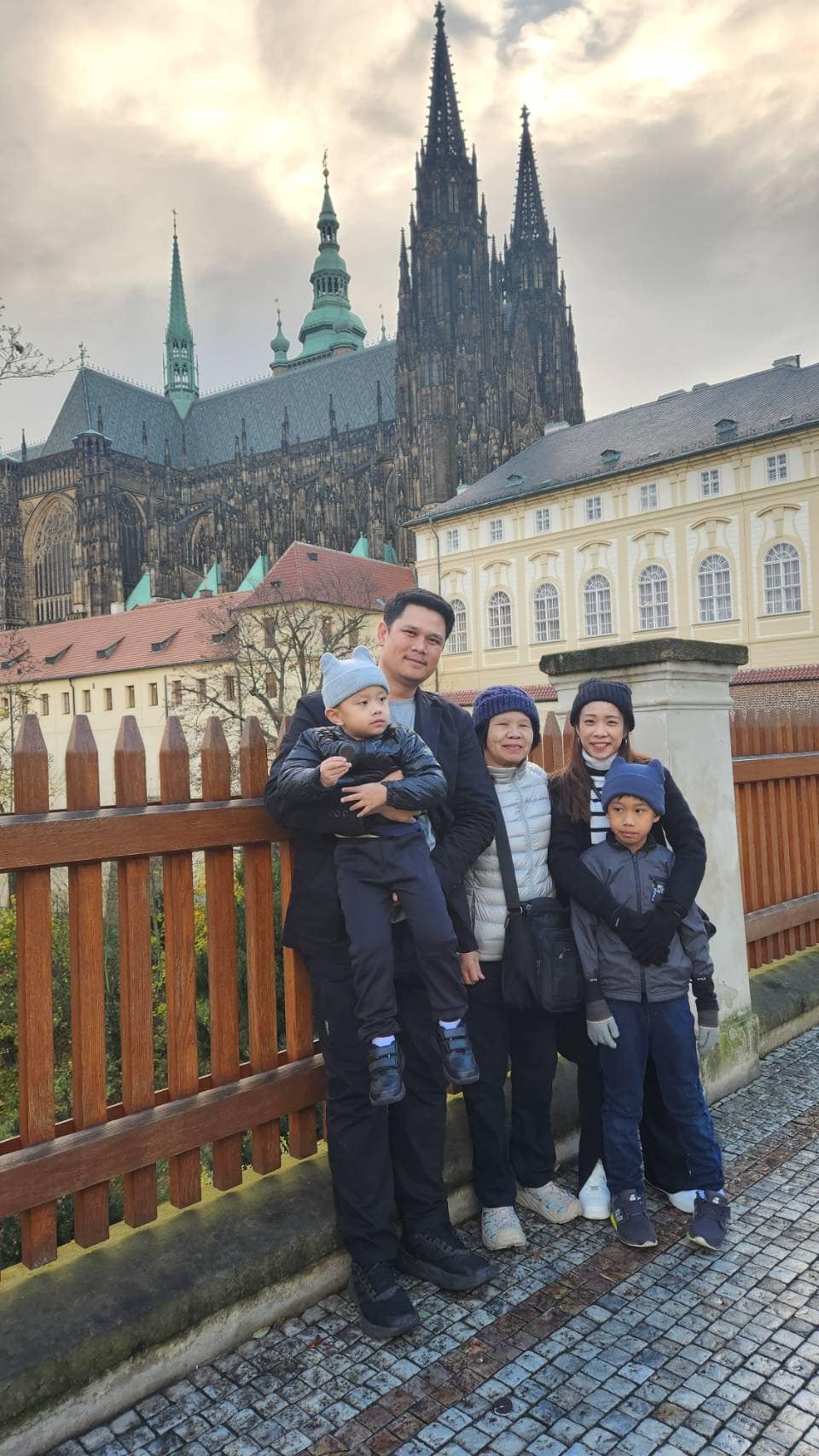 405239911_681418917414527_7912618621575725183_n