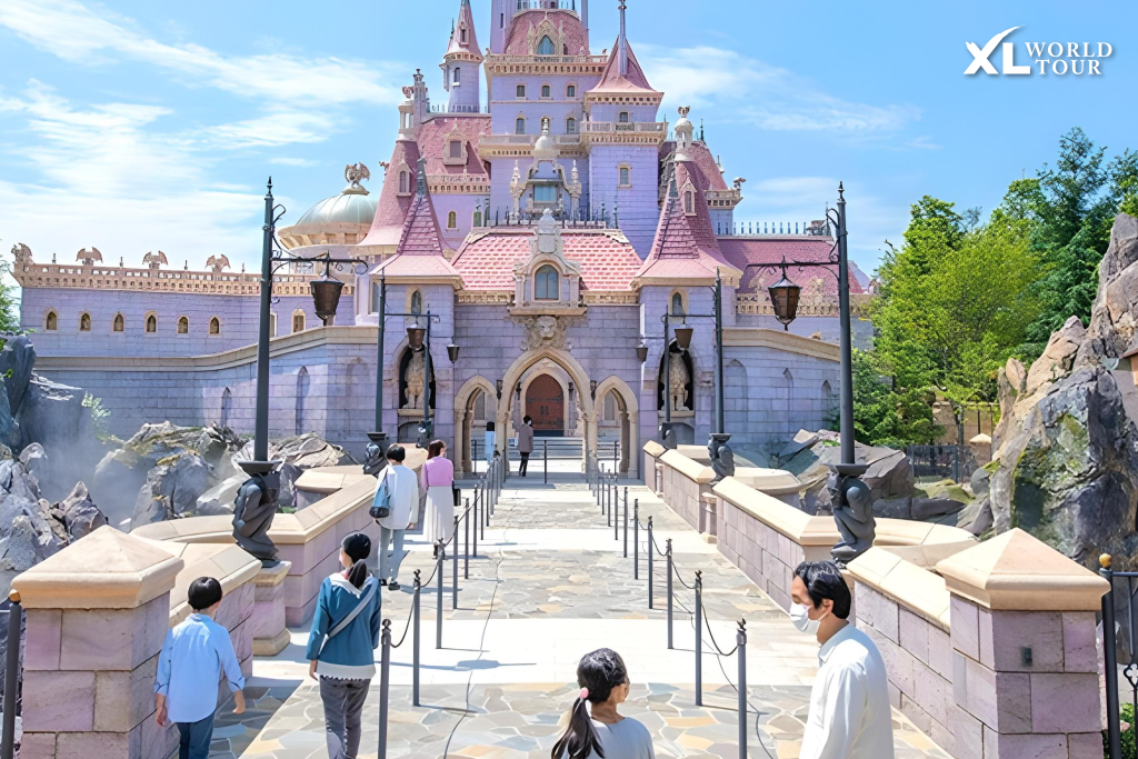 Enchanted Tale of Beauty and the Beast