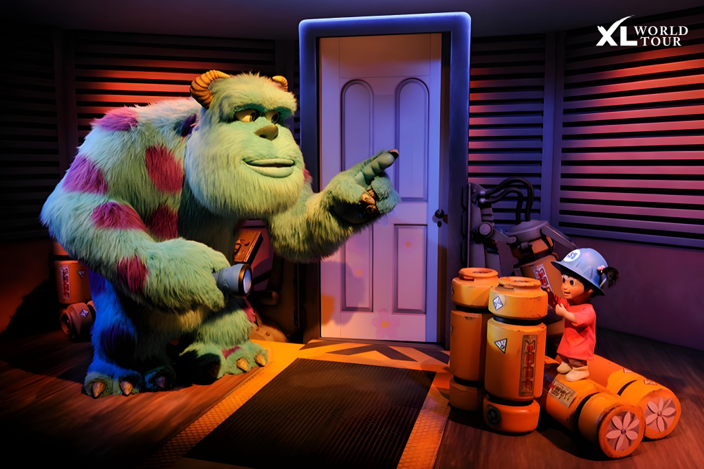 Monsters, Inc. Ride & Go Seek! 