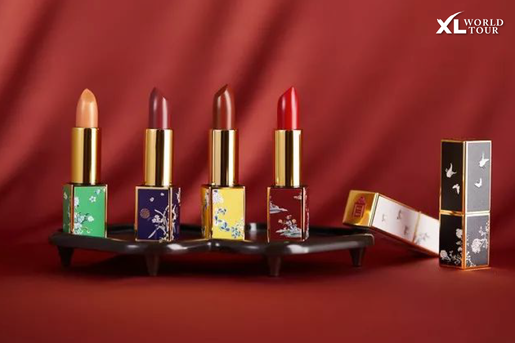 16 ของฝากจากจีน ยอดฮิต อัปเดตล่าสุด! ครบจบทั้งของกินและเครื่องรางสายมู : ของที่ระลึกจากพระราชวังต้องห้าม (The Palace Museum Store)