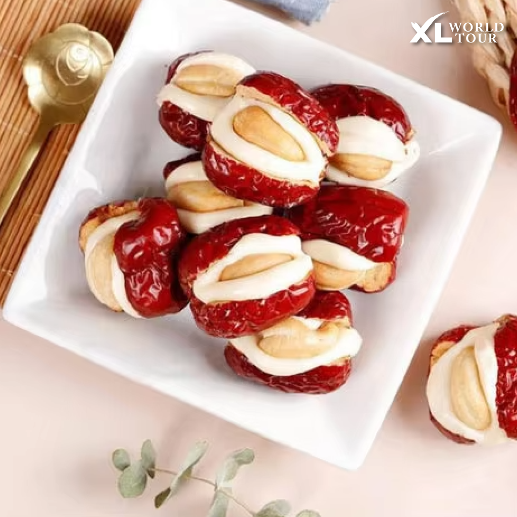 16 ของฝากจากจีน ยอดฮิต อัปเดตล่าสุด! ครบจบทั้งของกินและเครื่องรางสายมู : พุทราจีนสอดไส้วอลนัท