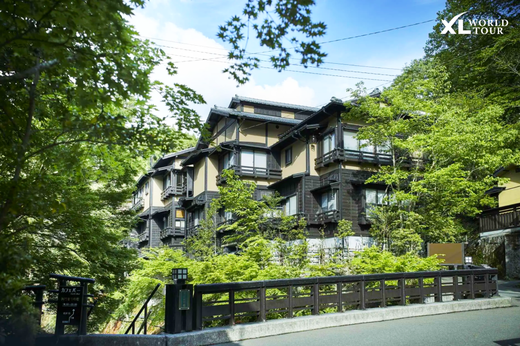 คุโรกาวะ ออนเซ็น (Kurokawa Onsen) – จังหวัดคุมาโมโตะ