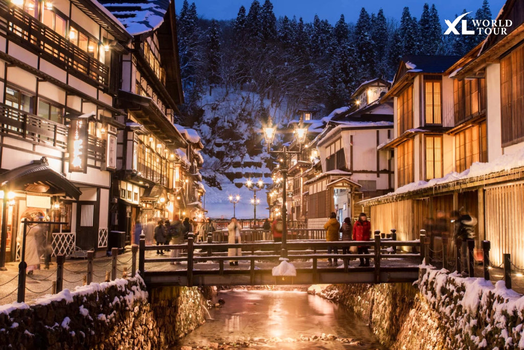 กินซัน ออนเซ็น (Ginzan Onsen) – จังหวัดยามางาตะ